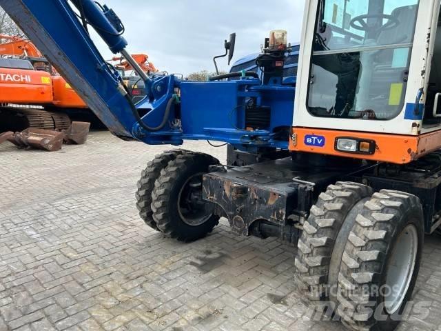 Terex TW 85 Ekskavatori uz riteņiem