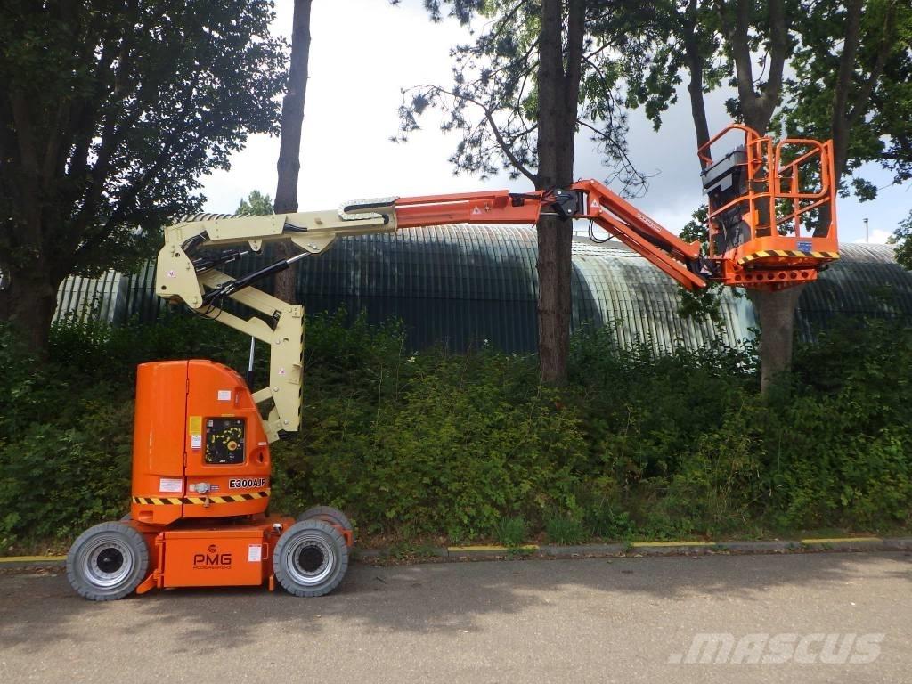 JLG E300AJP Strēles pacēlāji