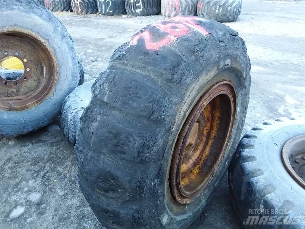 LS 17,5x25 Riepas, riteņi un diski