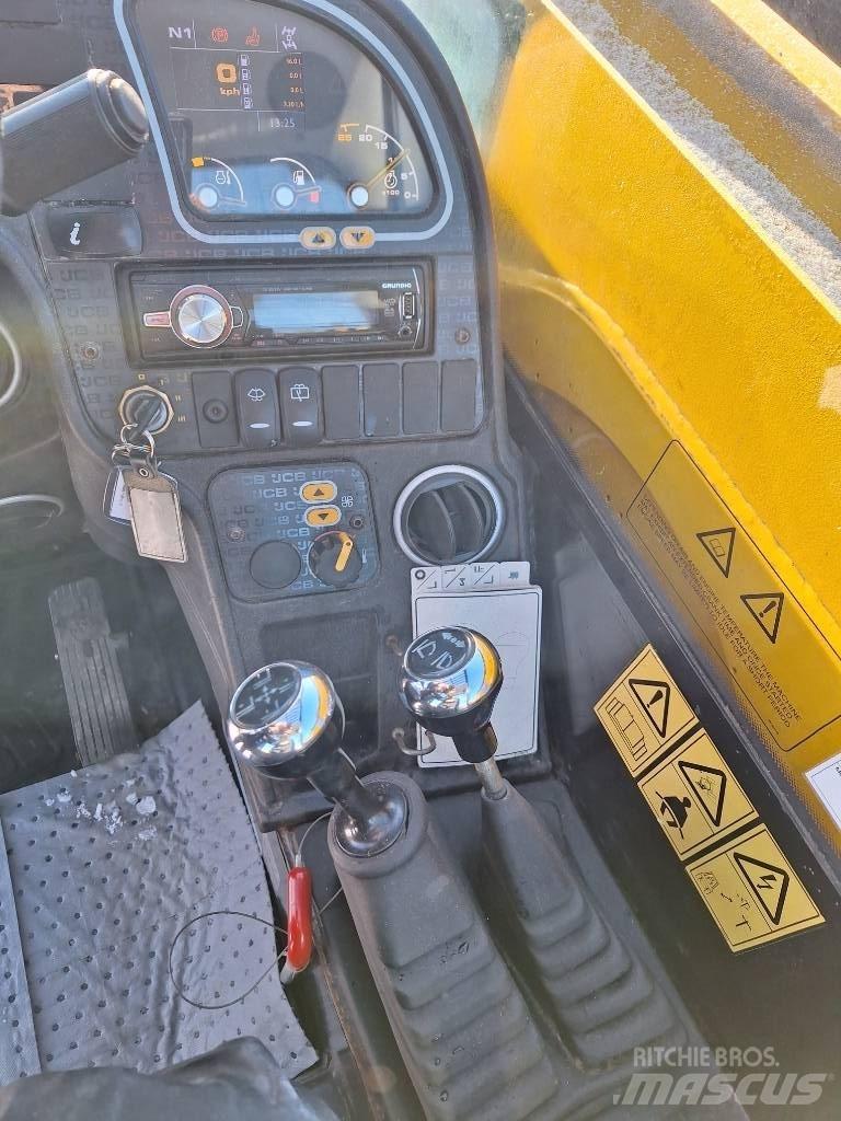 JCB 535-95 Teleskopiskie manipulatori