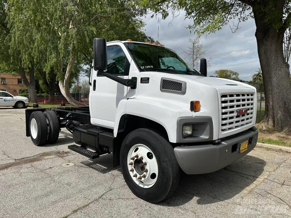 GMC Topkick C 6500 Šasija ar kabīni