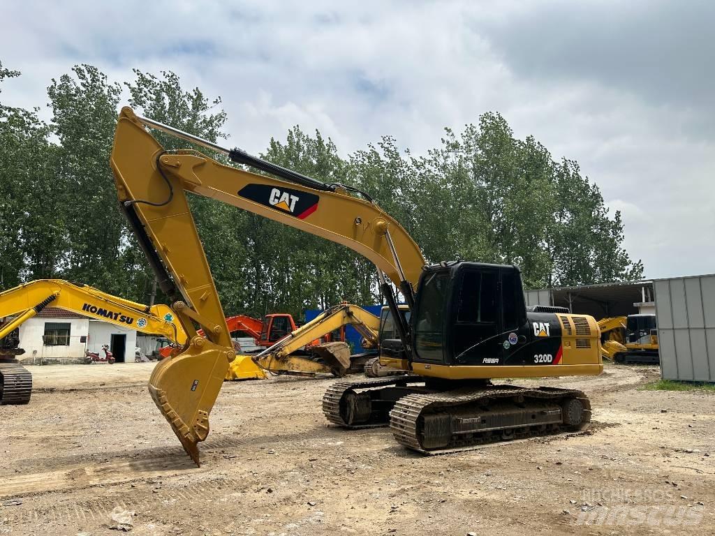 CAT 320D Kāpurķēžu ekskavatori