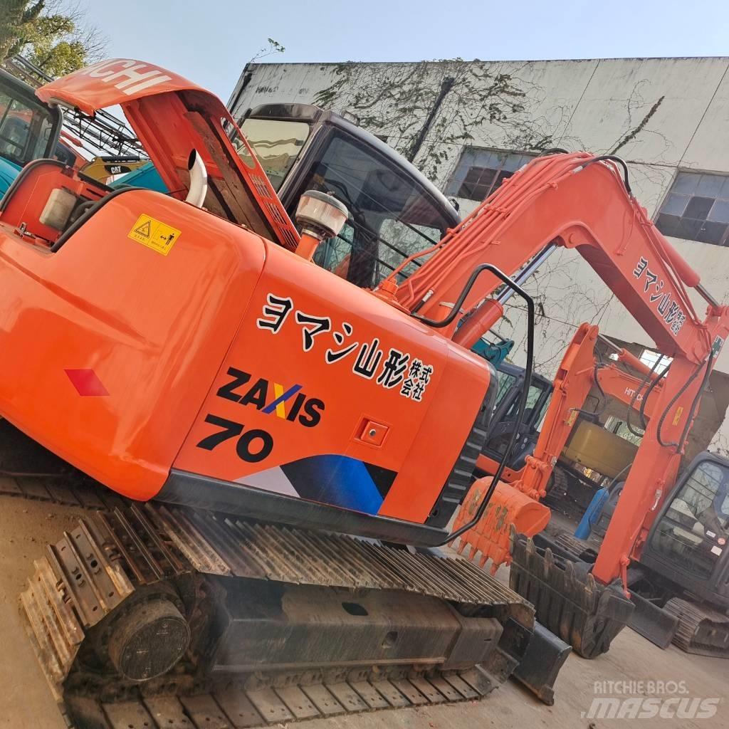Hitachi ZX 70 Kāpurķēžu ekskavatori