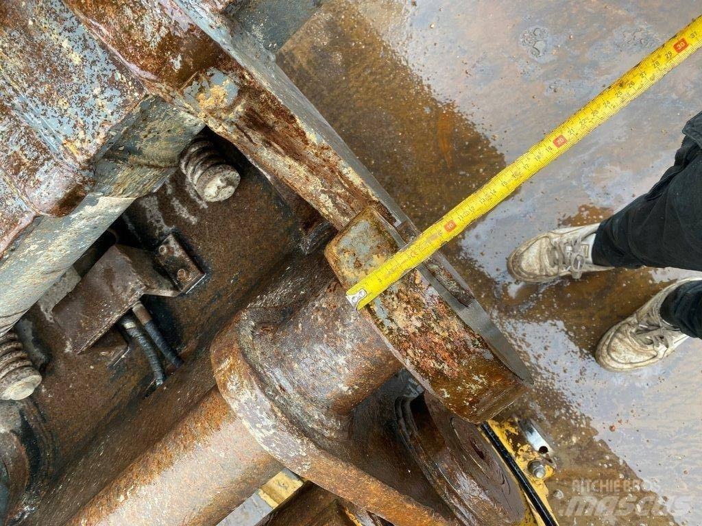 CAT 350 L Kāpurķēžu ekskavatori