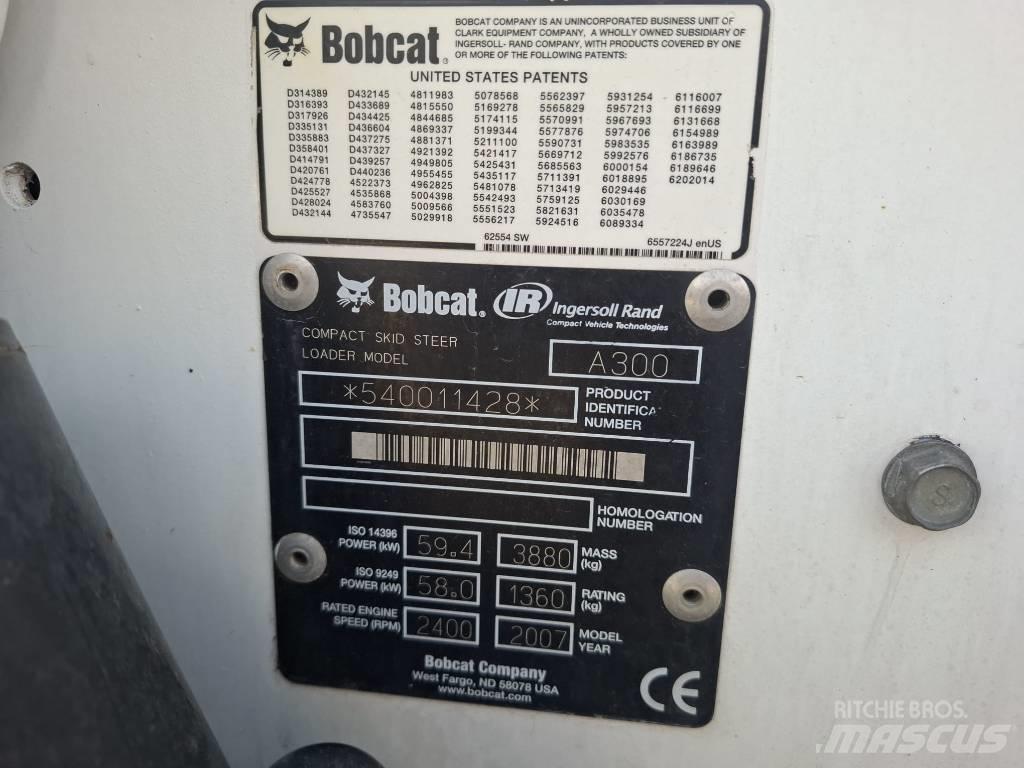 Bobcat A 300 Lietoti riteņu kompaktiekrāvēji