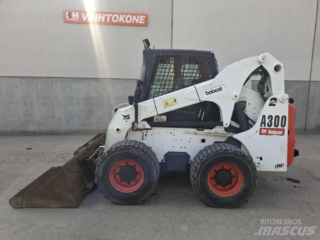 Bobcat A 300 Lietoti riteņu kompaktiekrāvēji