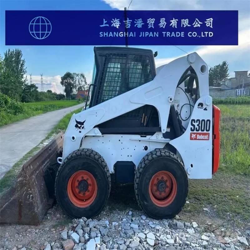 Bobcat S 300 Lietoti riteņu kompaktiekrāvēji
