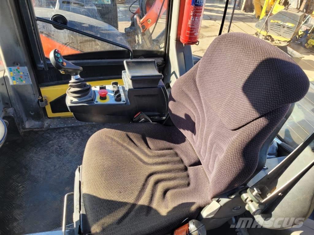 Bomag BW 151 AD-5 Divvalču grunts veltņi