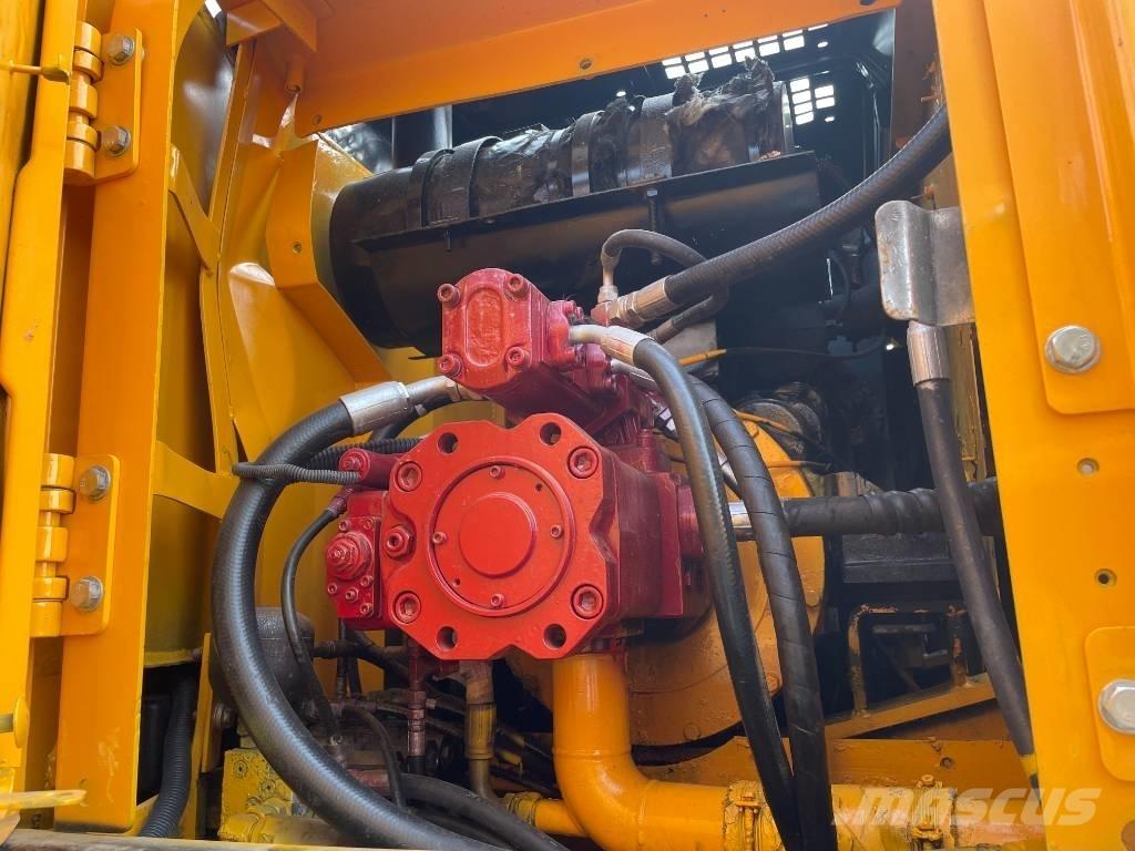 Hyundai R 150 W-9 Kāpurķēžu ekskavatori