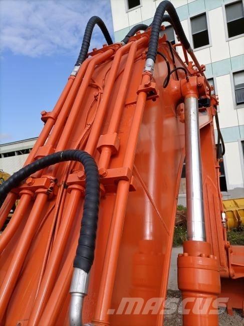 Doosan DX 300 Kāpurķēžu ekskavatori