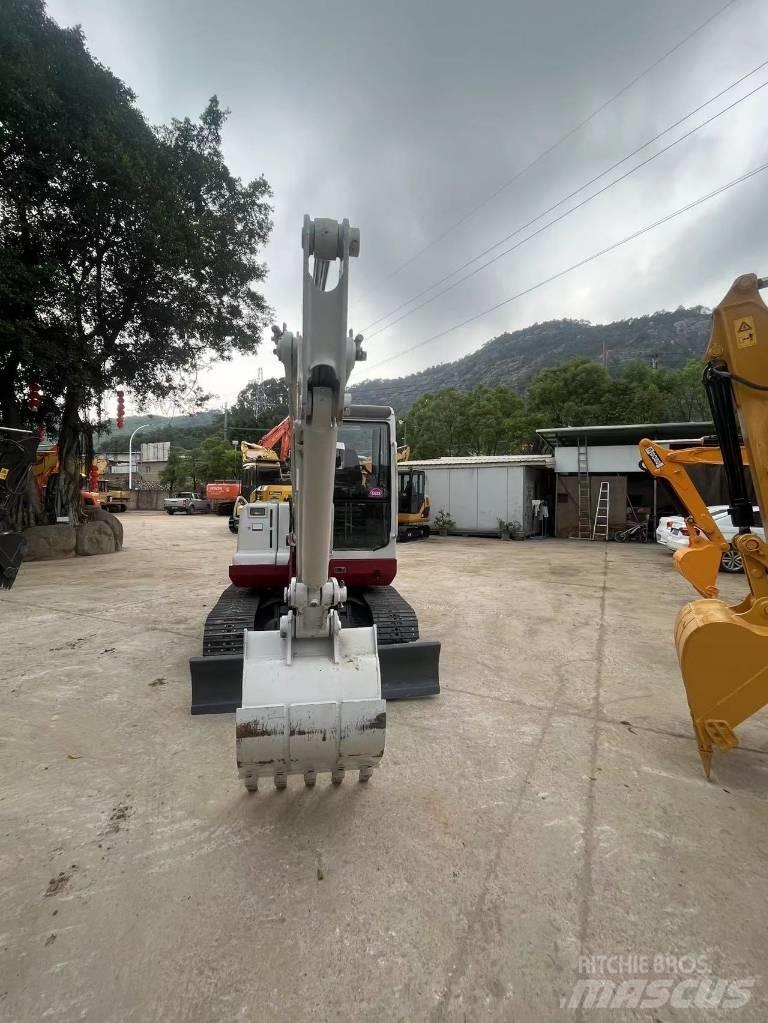Takeuchi TB180C Kāpurķēžu ekskavatori