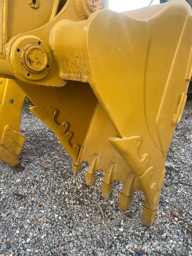 CAT 320 C L Kāpurķēžu ekskavatori