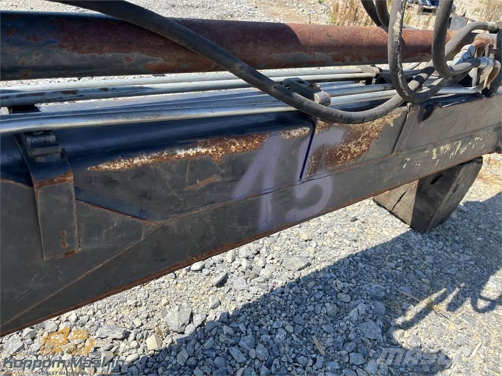 John Deere CF785 Krāni