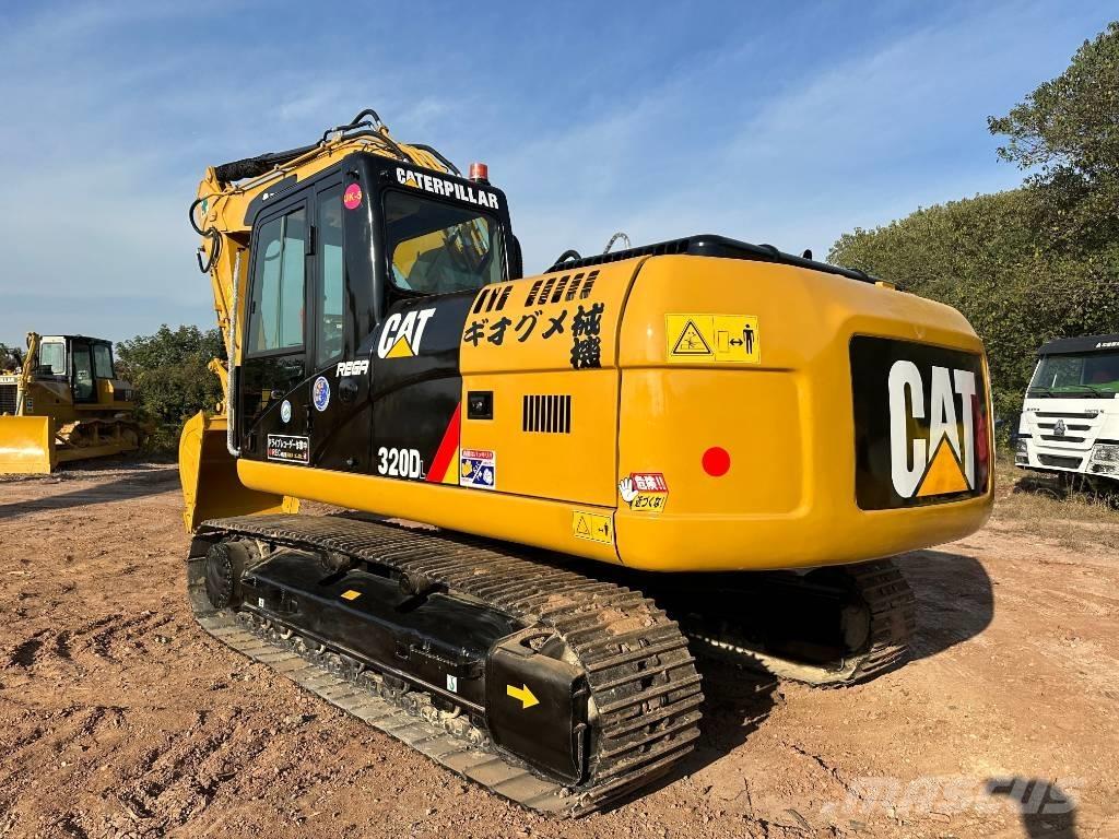 CAT 320 D L Kāpurķēžu ekskavatori