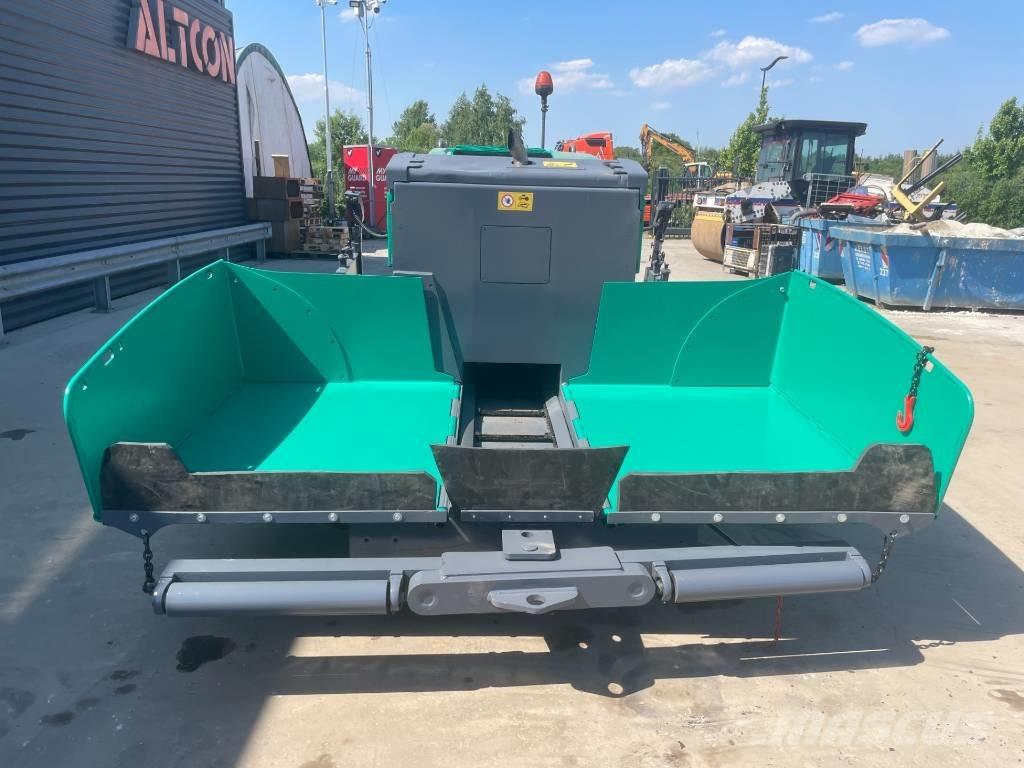 Vögele SUPER 800-3I Asfalta klājēji