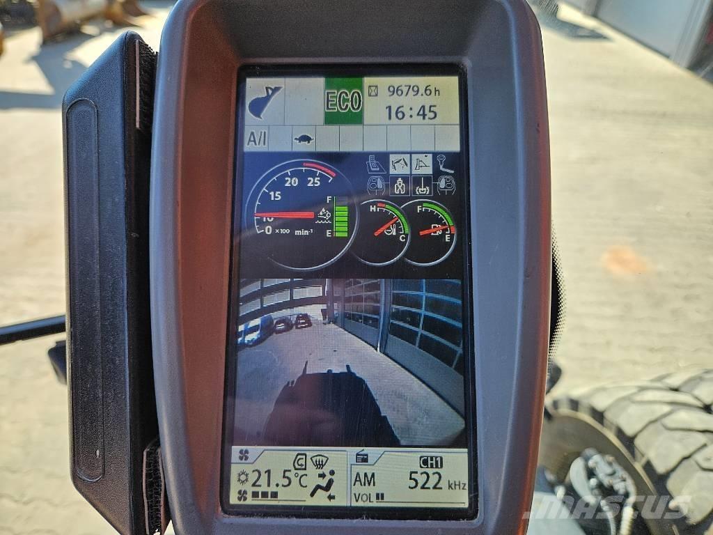 Hitachi ZX170W-6 Ekskavatori uz riteņiem