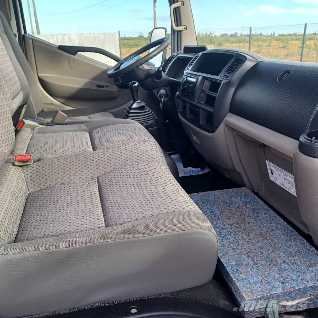 Nissan CABSTAR 35.11 Pacēlāji uz automašīnas bāzes