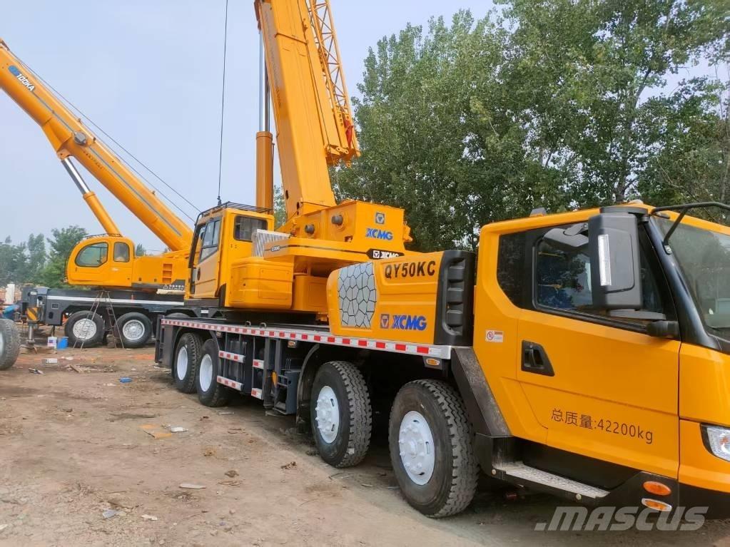 XCMG QY 50 KC Visurgājēji celtņi