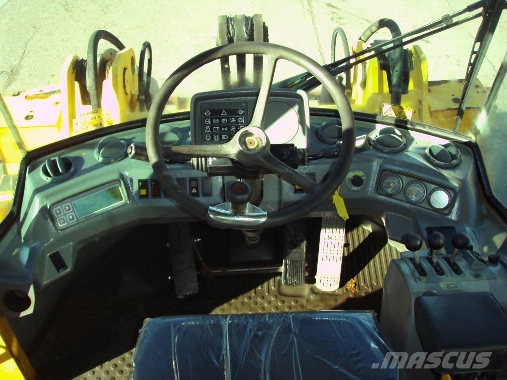 Volvo L 70 C Iekrāvēji uz riteņiem