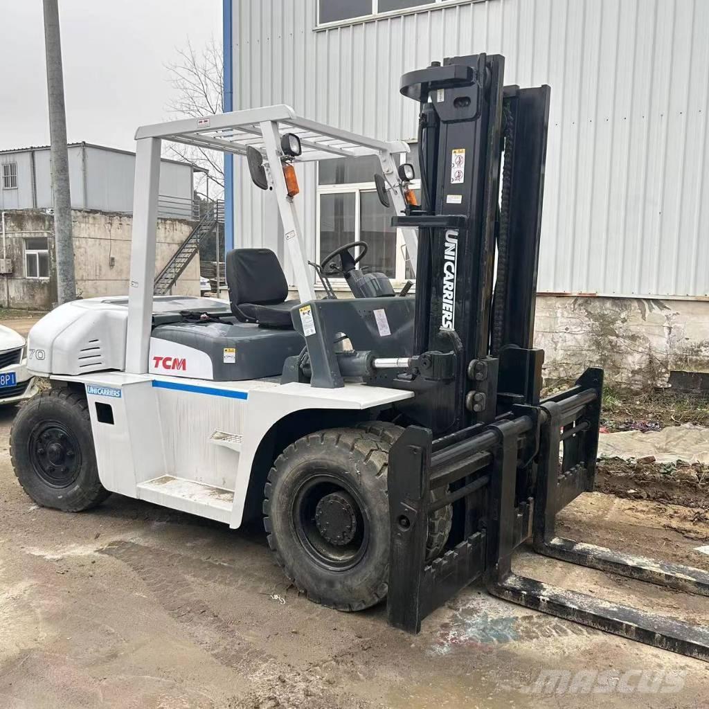 TCM 70 Tehnika ar dīzeļa dzinēju