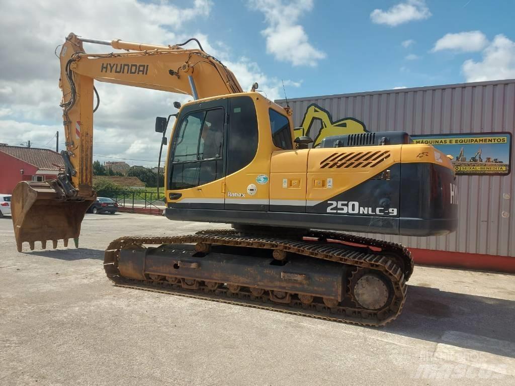 Hyundai R 250 -9 Kāpurķēžu ekskavatori