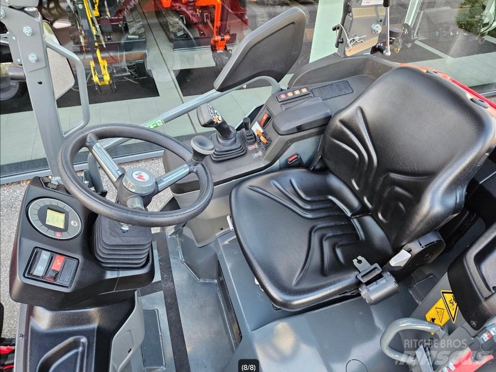 Weidemann 1390 Mini iekrāvēji