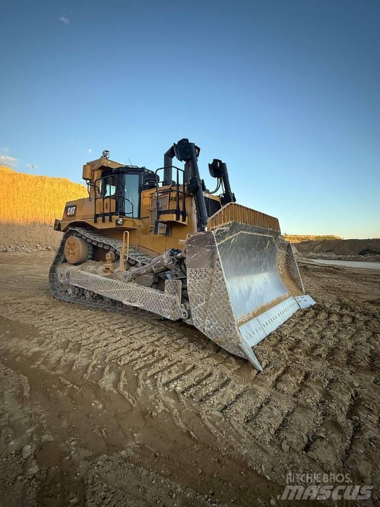 CAT D 10 T Kāpurķēžu buldozeri