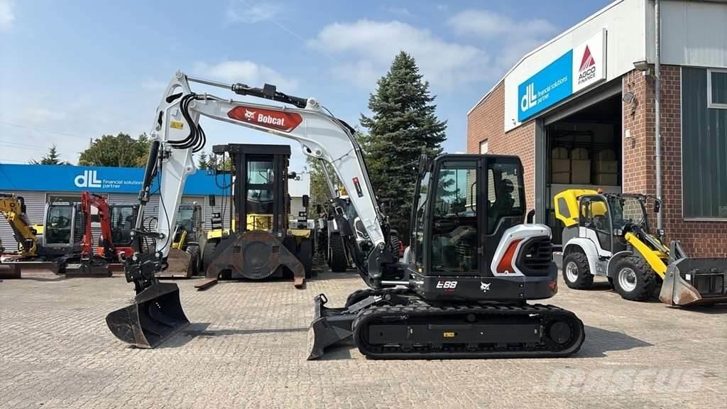 Bobcat E88 Īpašie ekskavatori