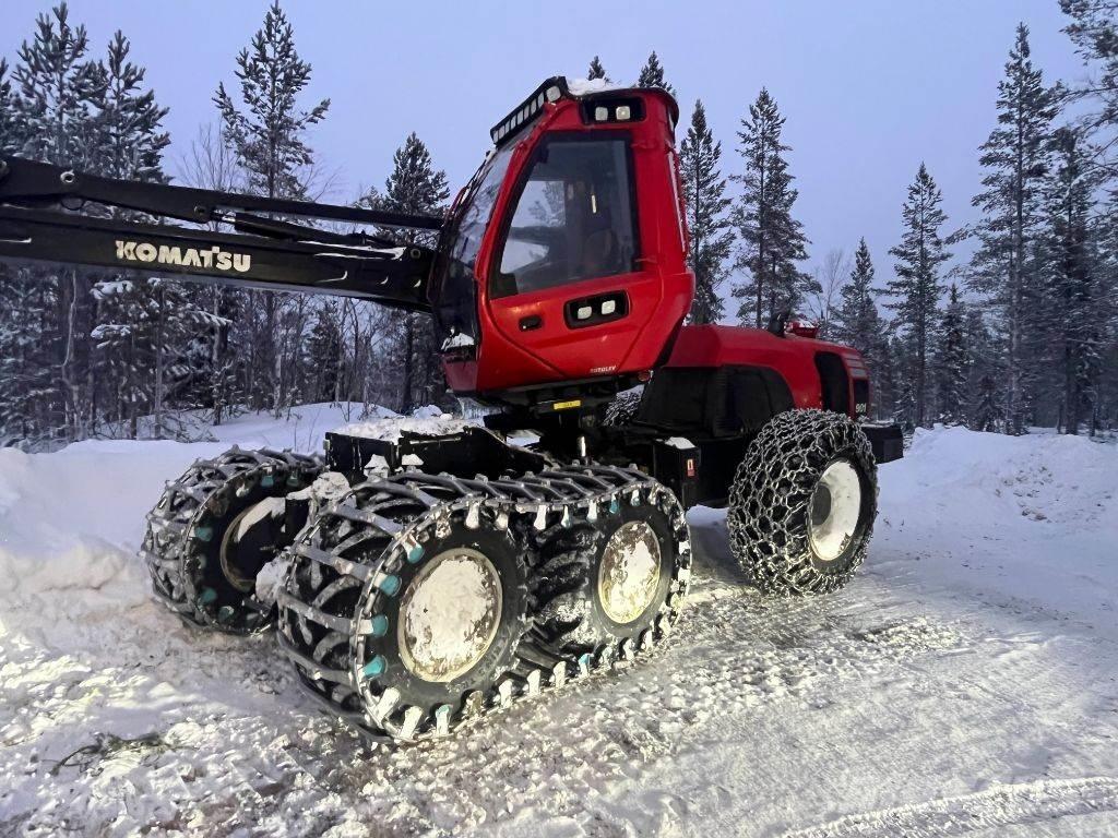 Komatsu 901 Harvesteri