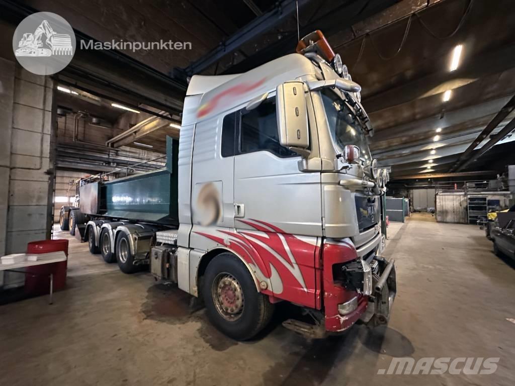 MAN TGX 35.540 Treileri ar āķi