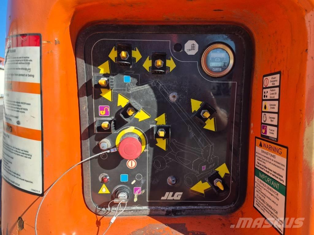 JLG M 600 JP Strēles pacēlāji