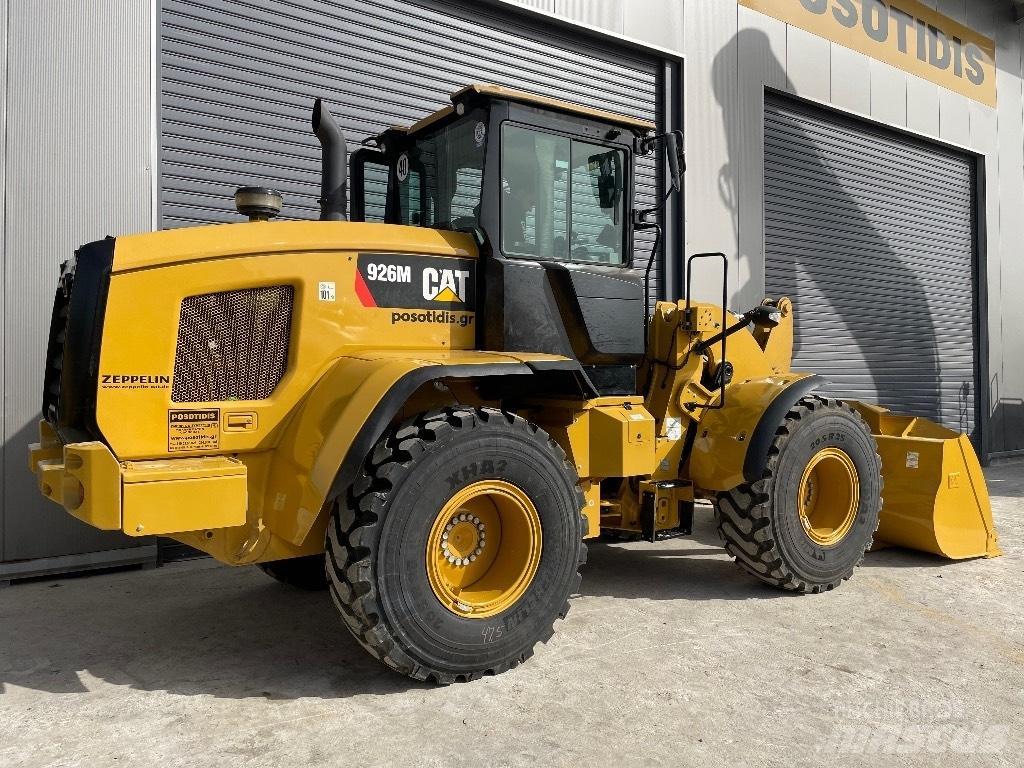 CAT 926M Iekrāvēji uz riteņiem