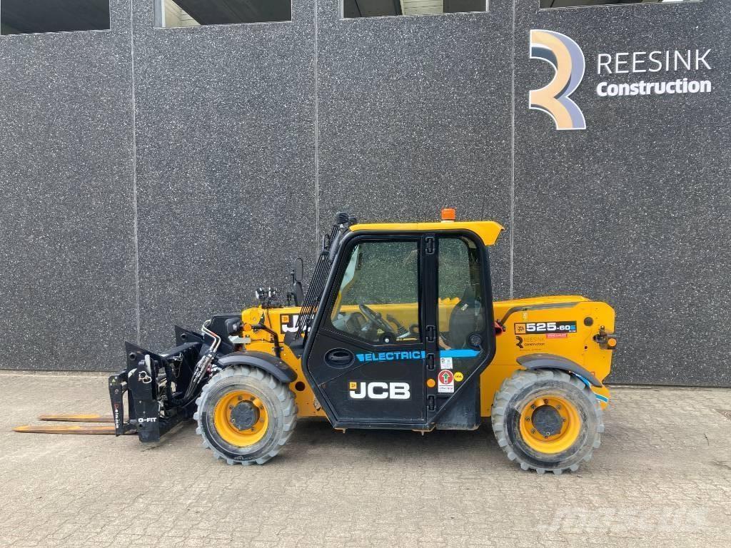 JCB 525-60 E Teleskopiskie manipulatori
