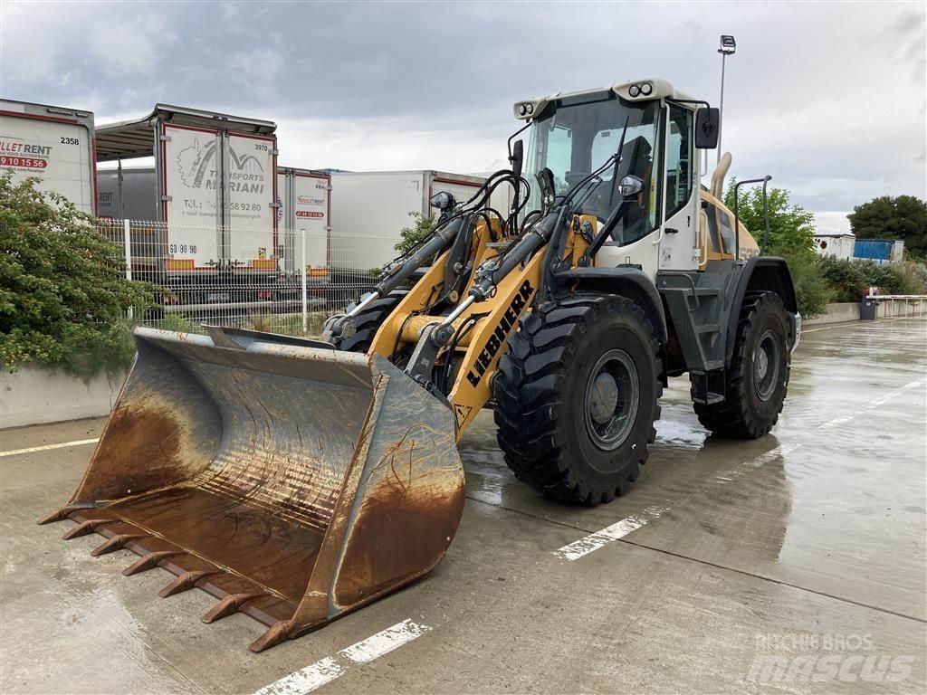 Liebherr L 538 Iekrāvēji uz riteņiem