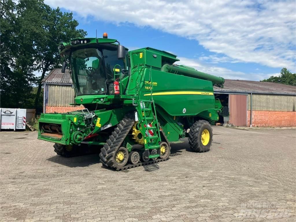 John Deere T670 Ražas novākšanas kombaini