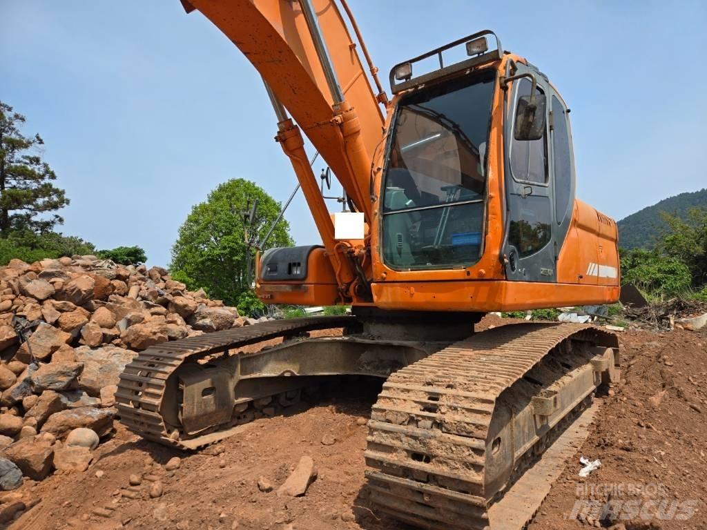Doosan DX 220 LCA Kāpurķēžu ekskavatori