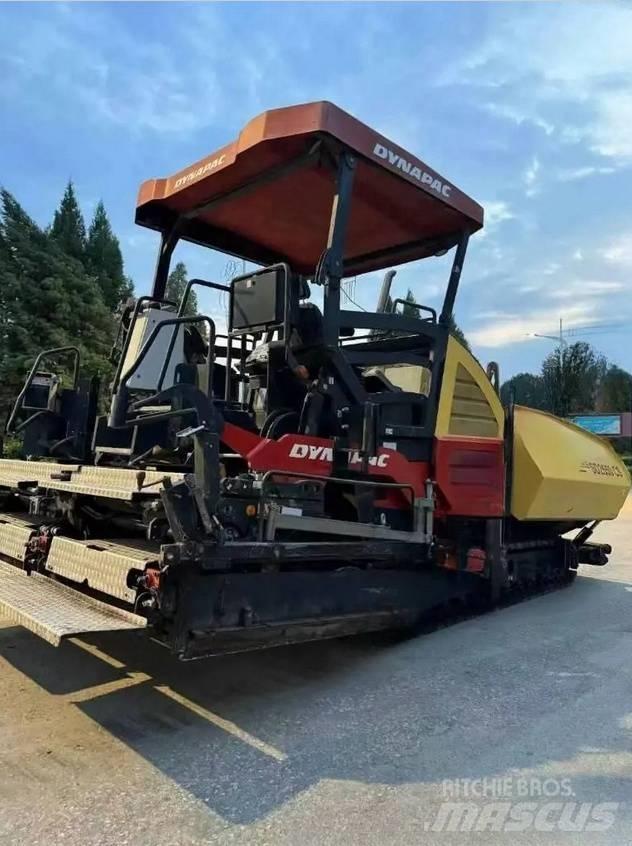 Dynapac sd2550 Asfalta klājēji