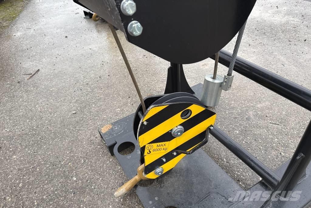 Manitou W6000-32M Teleskopiskie riteņu iekrāvēji