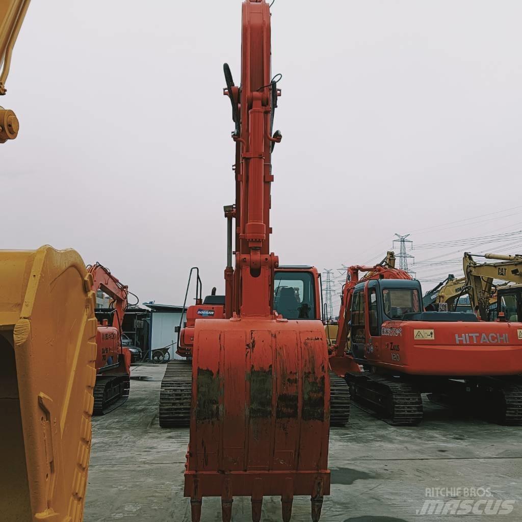 Doosan DX 300 LC Kāpurķēžu ekskavatori