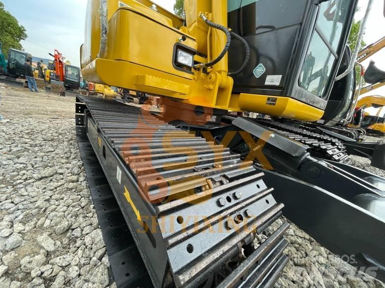 Komatsu PC 70 Vidēja lieluma ekskavatori 7 t - 12 t