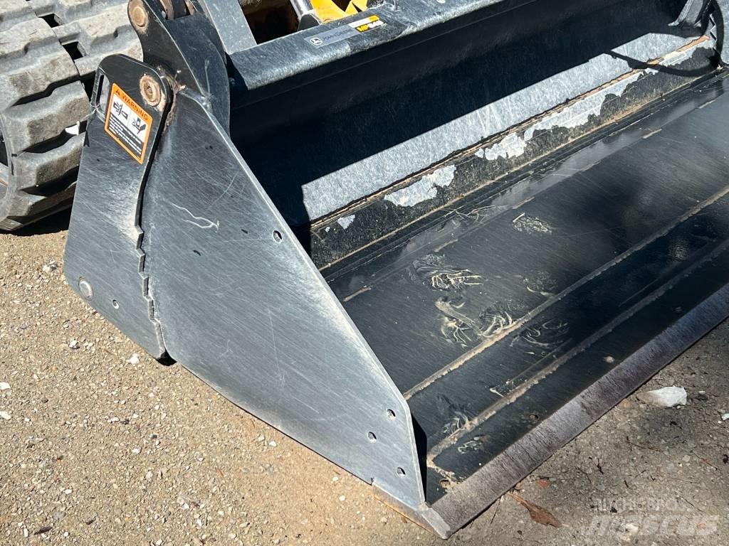 John Deere 333G Lietoti riteņu kompaktiekrāvēji
