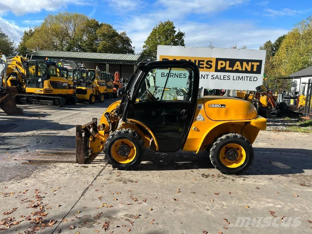 JCB 520-40 Teleskopiskie manipulatori