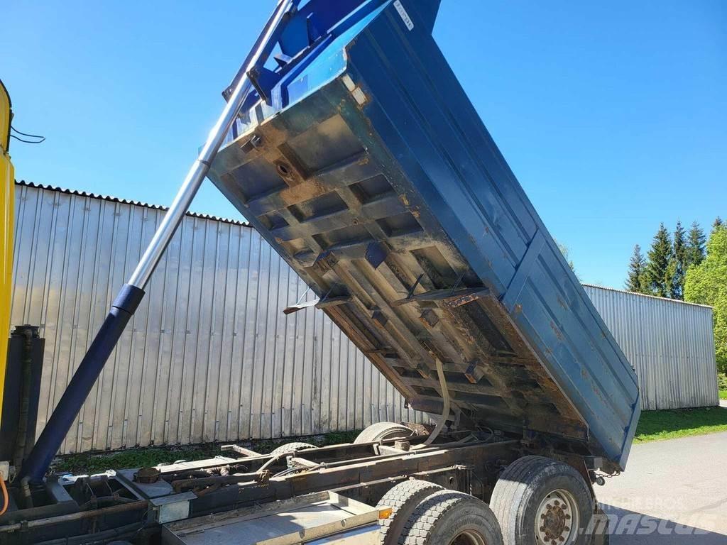 Scania R620 6X2*4 Pašizgāzējs