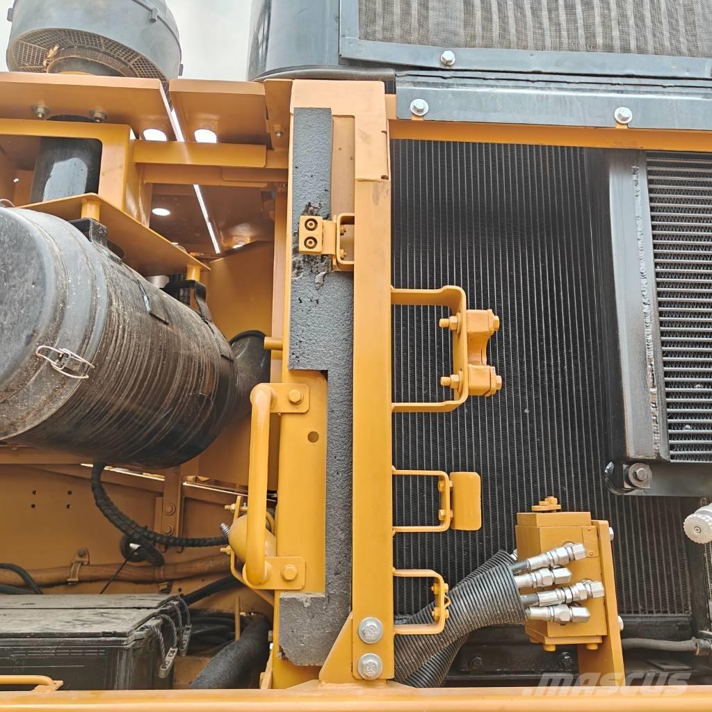 CAT 336 D L Kāpurķēžu ekskavatori