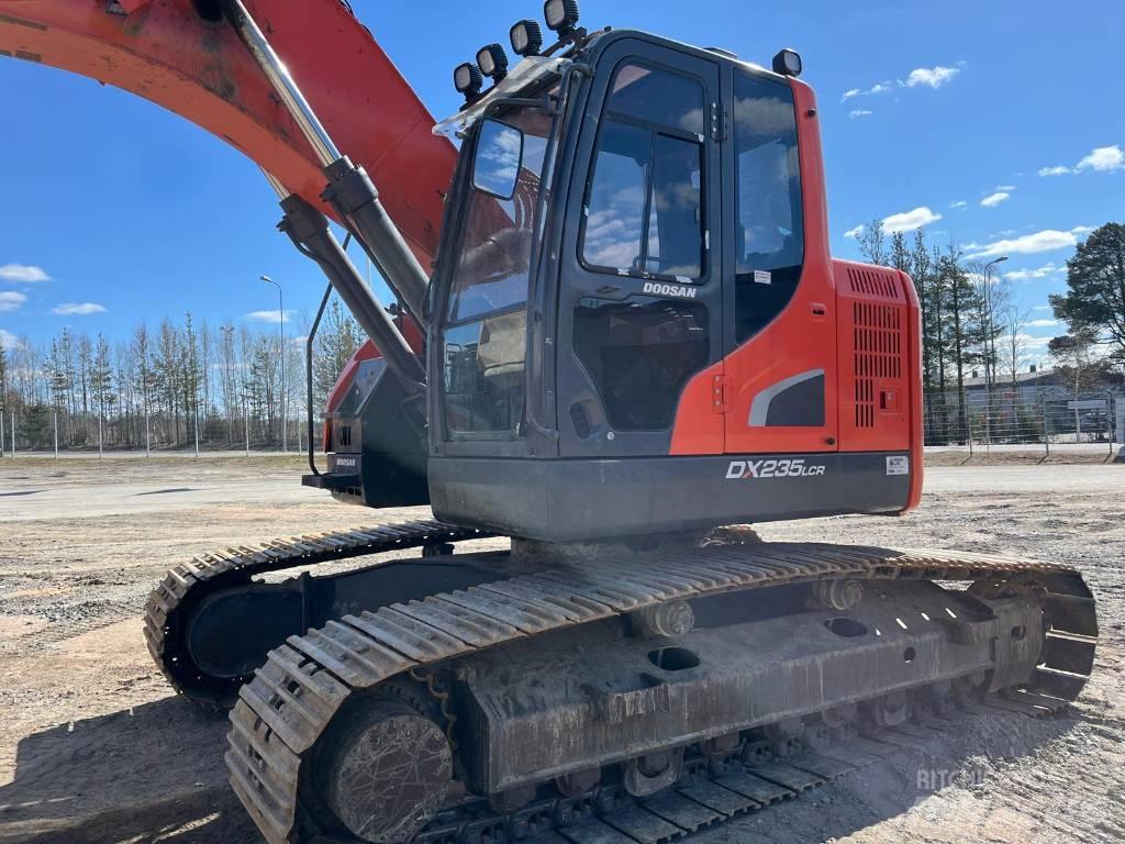 Doosan DX 235 LCR Kāpurķēžu ekskavatori