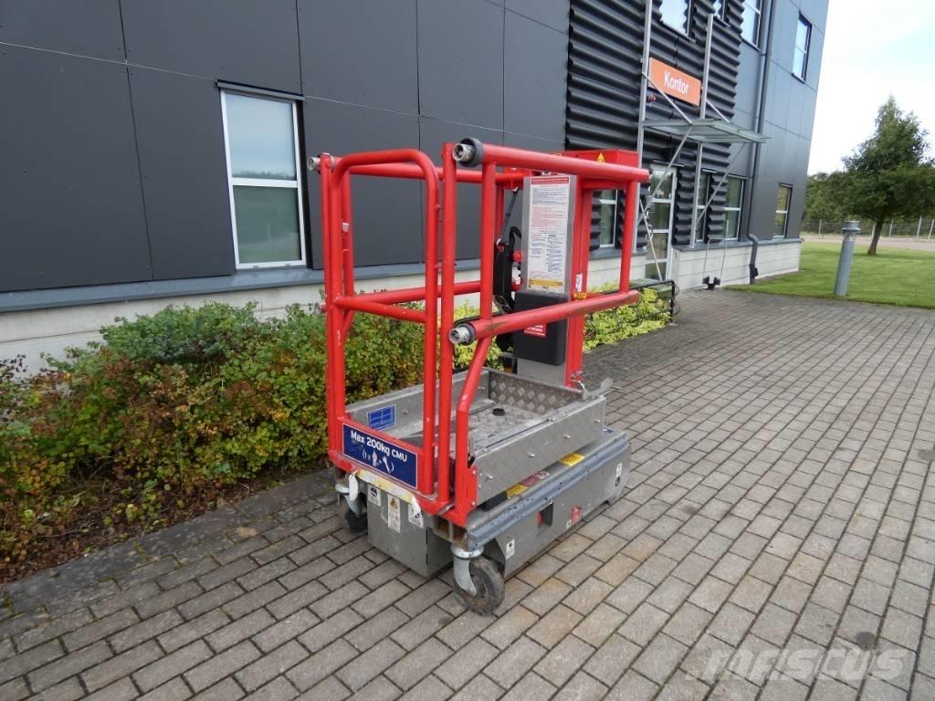JLG Nano SP Plus Vertikālie pacēlāji