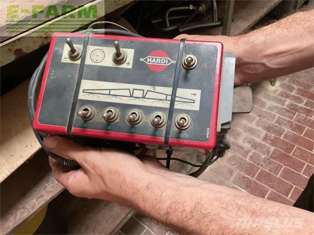 Hardi Commander Piekabināmie smidzinātāji(miglotāji)