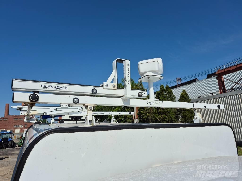 Ford F 250 Vieglais kravas automobilis/izkraušana no sāniem