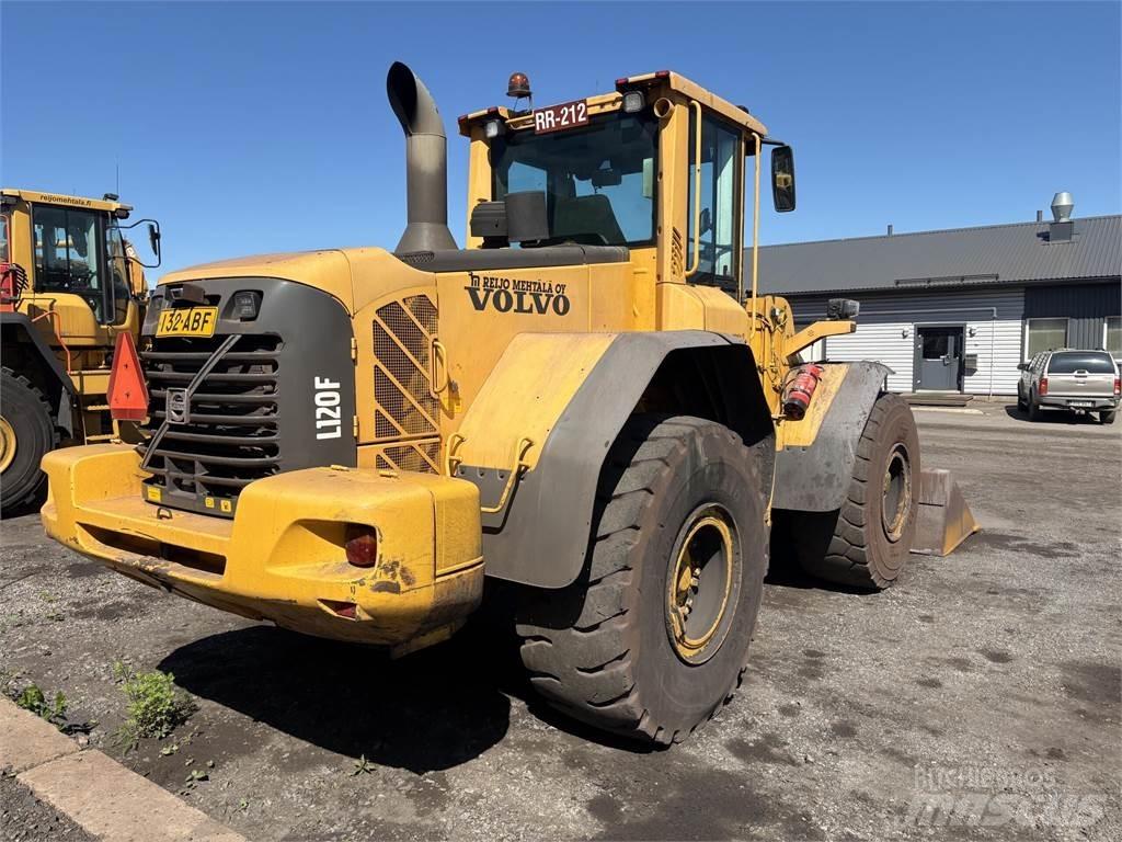 Volvo L120F Iekrāvēji uz riteņiem