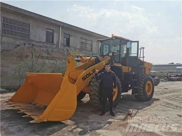 SDLG LG956L Iekrāvēji uz riteņiem